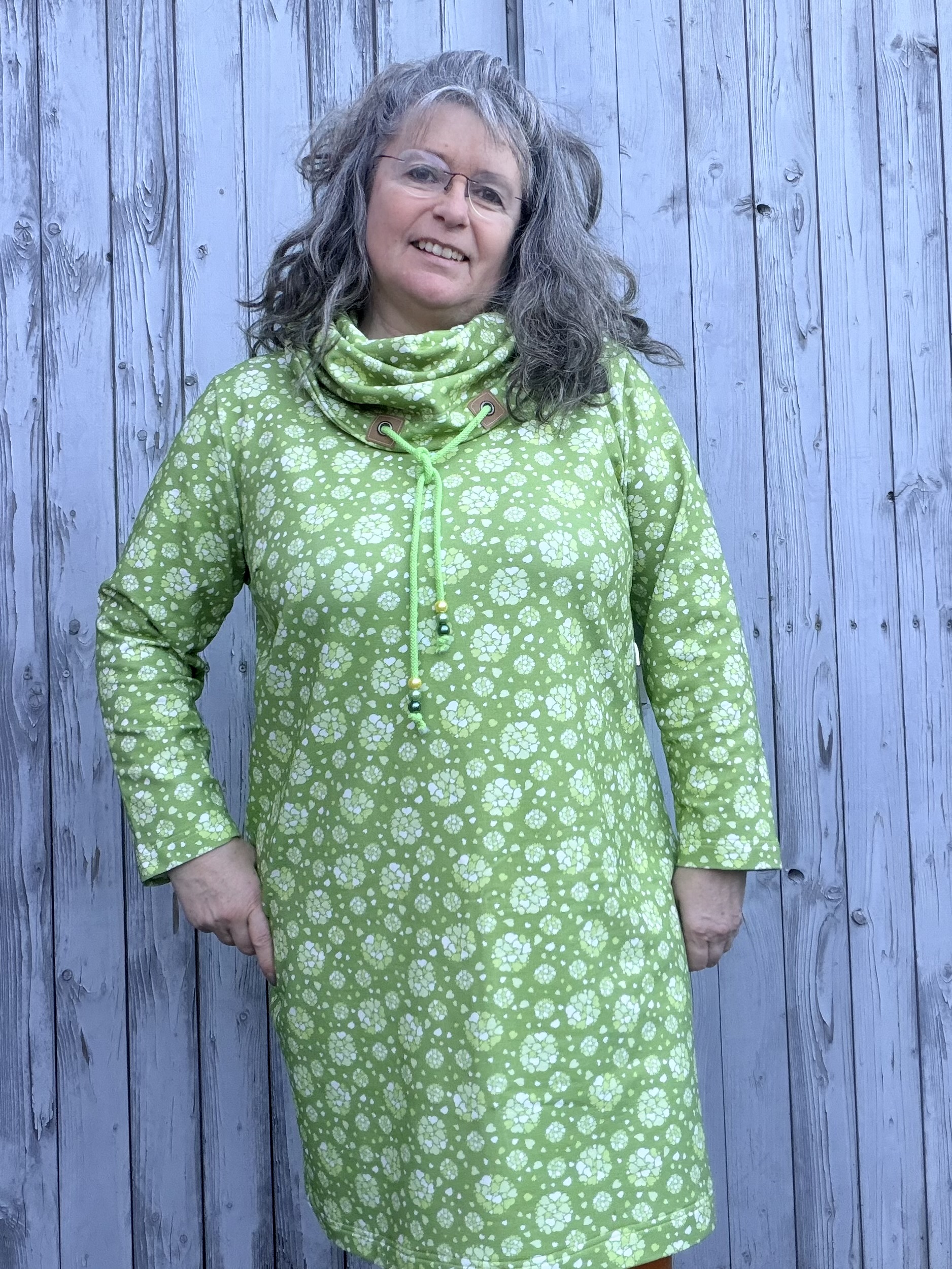 Organic Fabric - Herz Kugel green