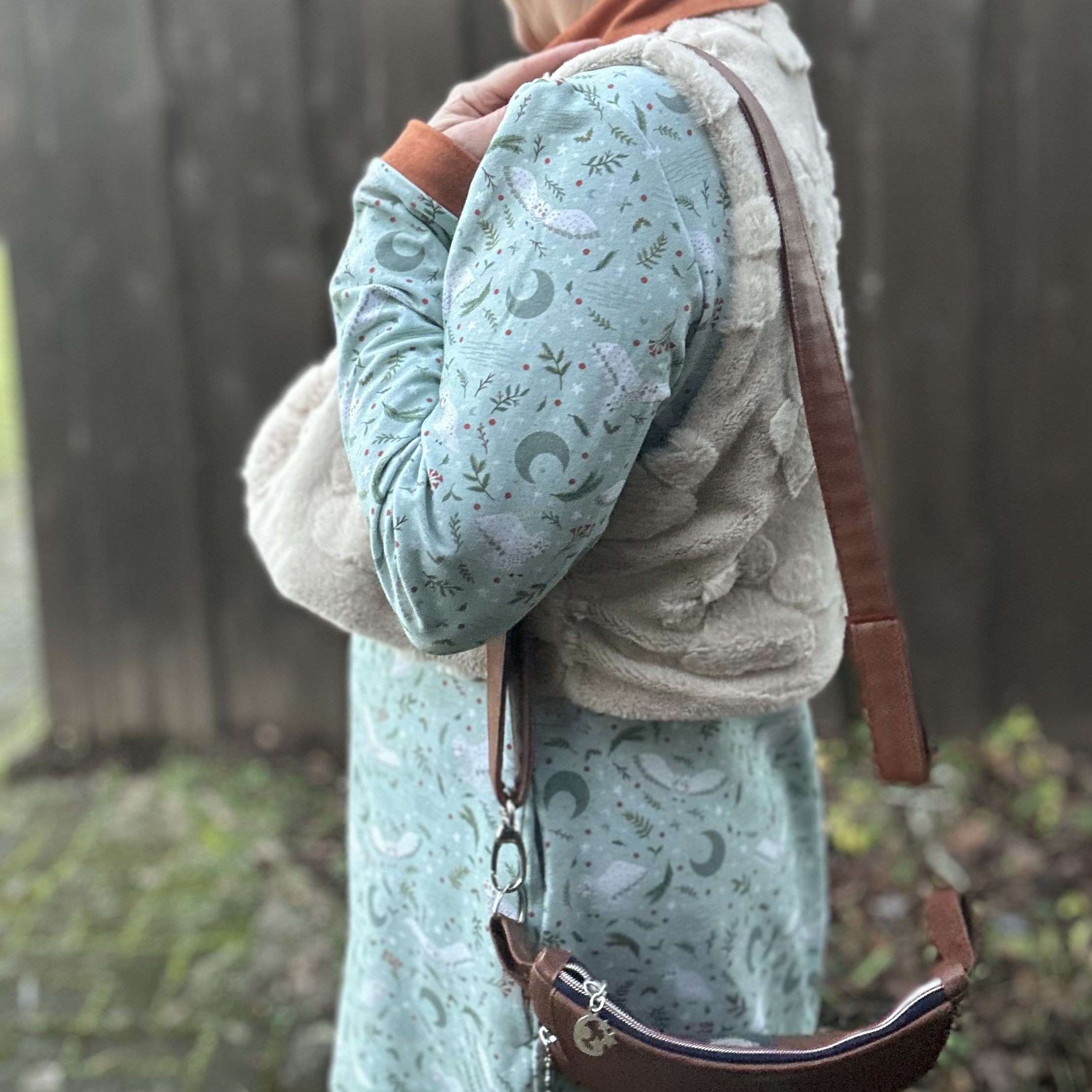 Bio Stoff - Schneeeule Im Winterwald mint