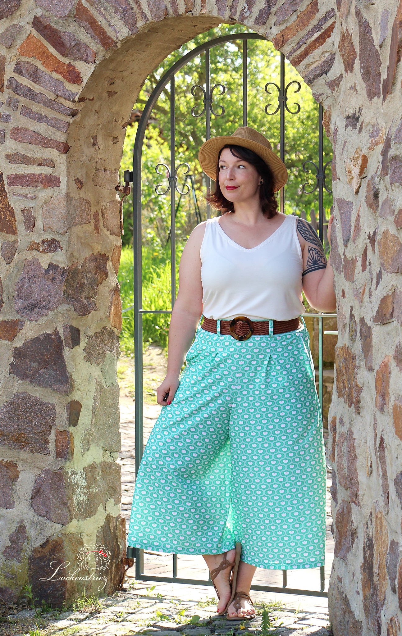 Bio Webware Stoff  -  Blumenliebe  - LisaSanders, Frühling, Floral & Blumen, Sommer, grün, Ornamente, 100% Bio-Baumwolle