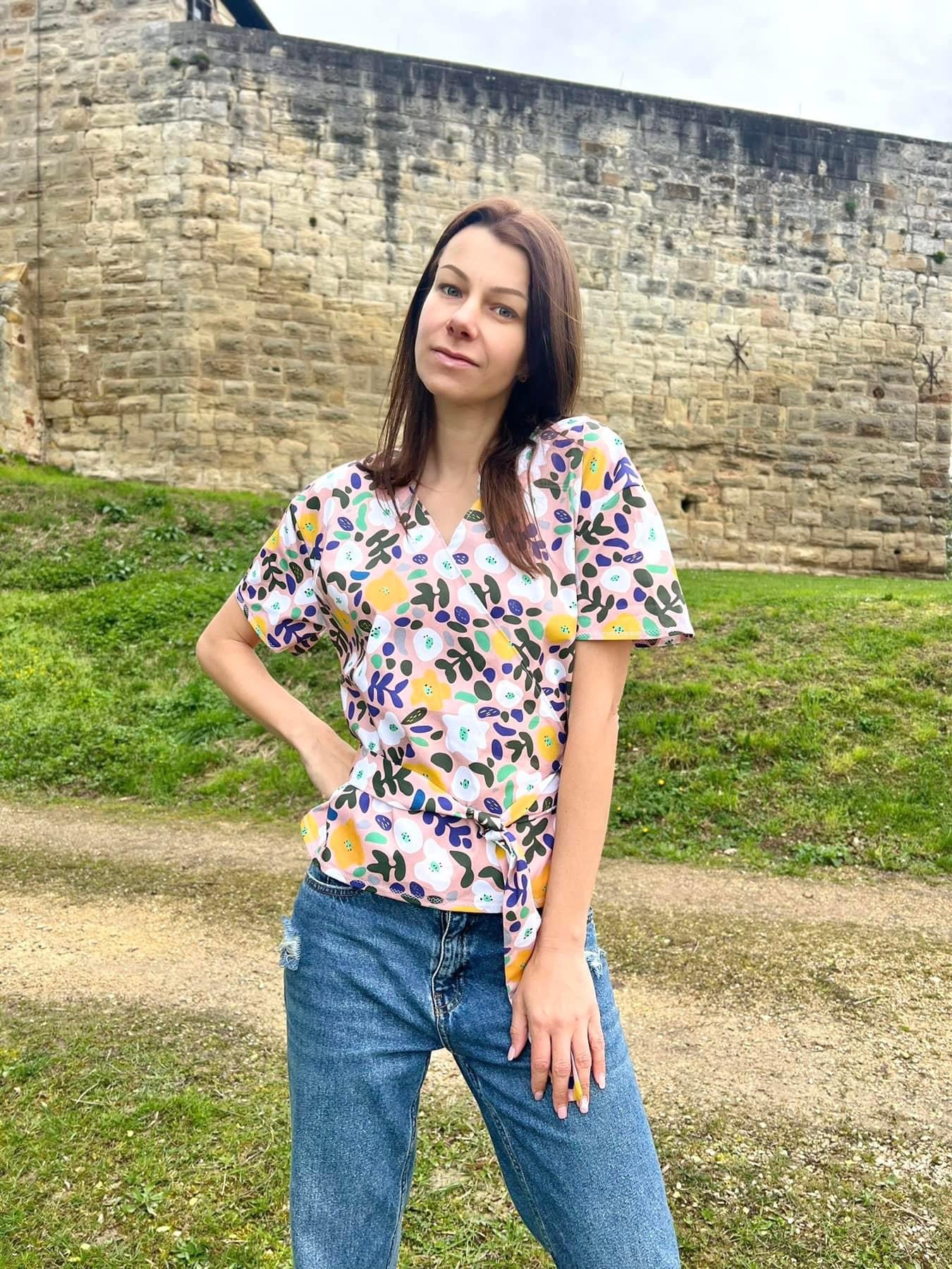 Bio Summersweat Stoff - Floral Shapes - Annick, Frühling, Floral & Blumen, beige, Breite 150 cm Bio Summersweat Stoff - Floral Shapes - Annick, Frühling, Floral & Blumen, beige, Breite 150 cm