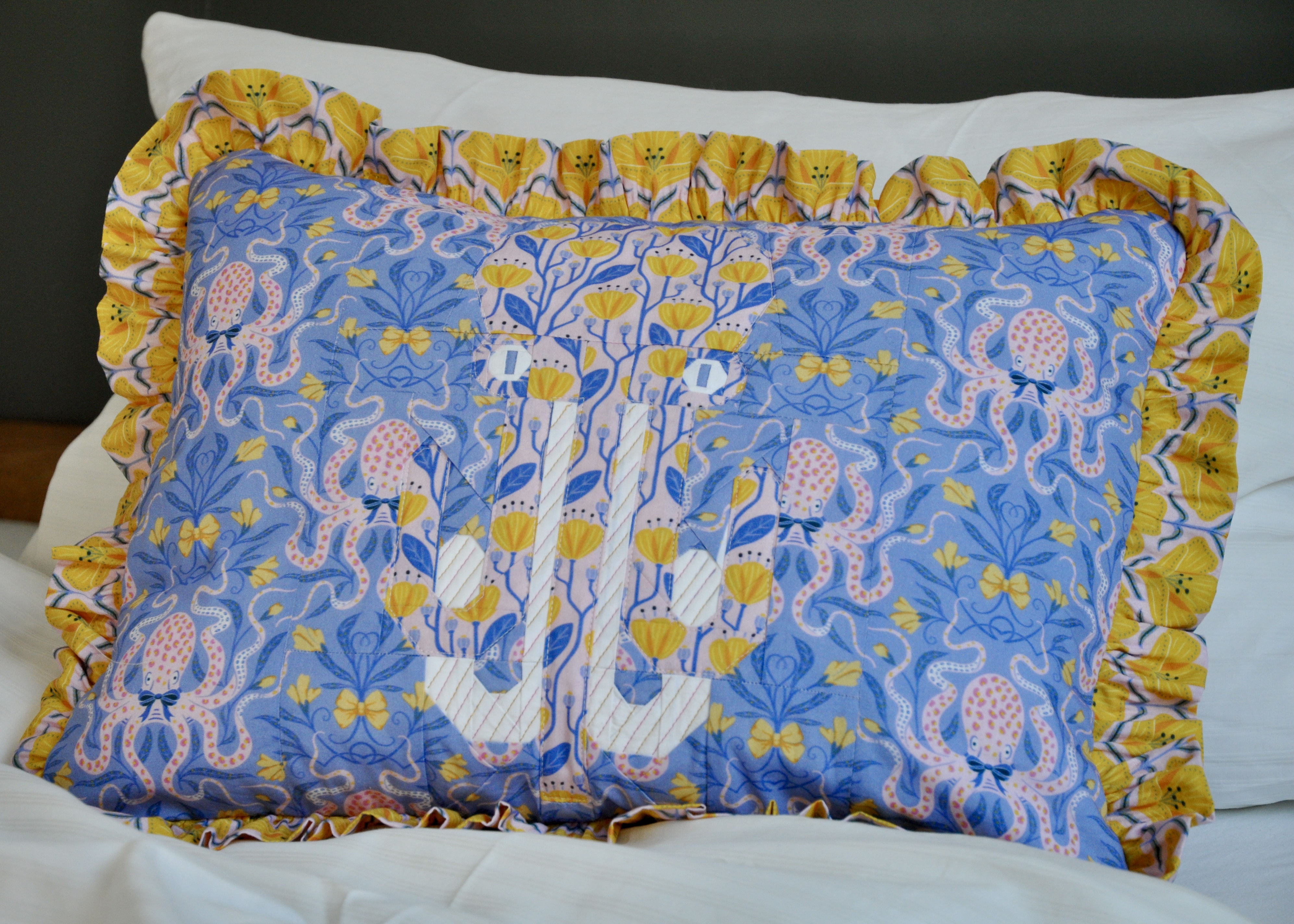 Bio Stoff  - Preppy Spring Octopus blau