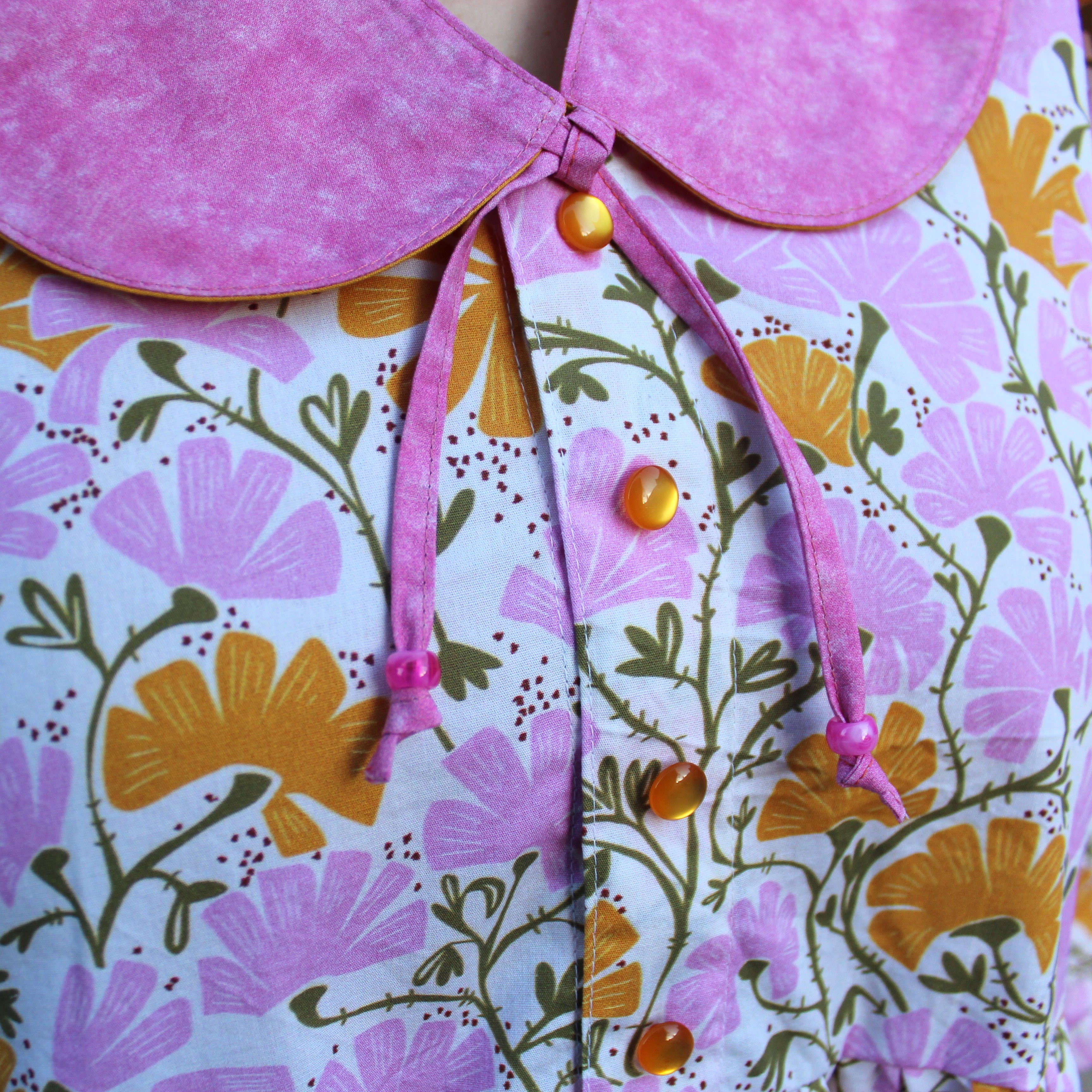 Bio Stoff - Floral Statement Climbing Flowers orange, pink