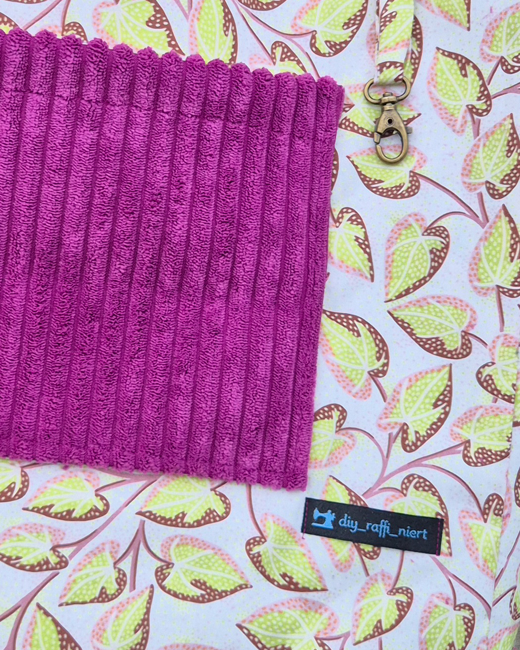 Bio Stoff  - Neo Tropica Herzblatt