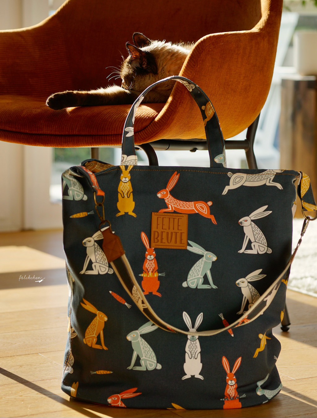 Bio Webware Stoff  -  Ein Garten voller Hasen  - DalightDesign, Tiere, rosa, 100% Bio-Baumwolle