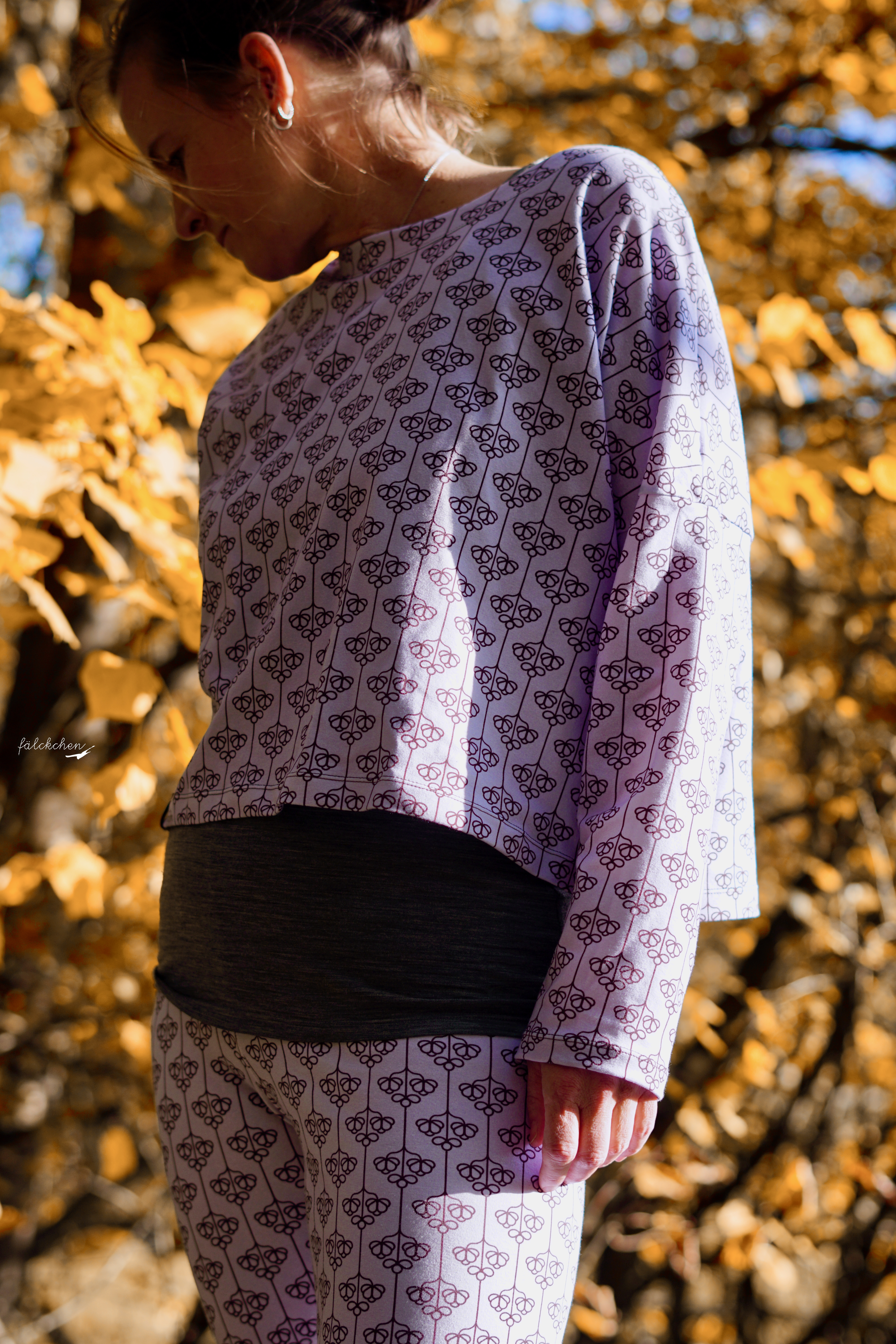 Organic Fabric - spindle tree Ornament blue