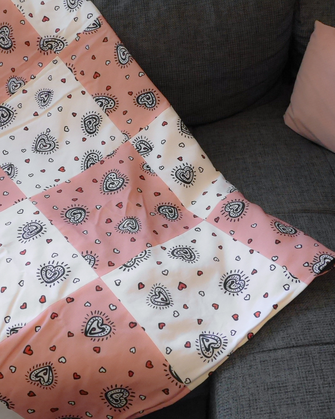 Bio Stoff  - Beating Hearts pink