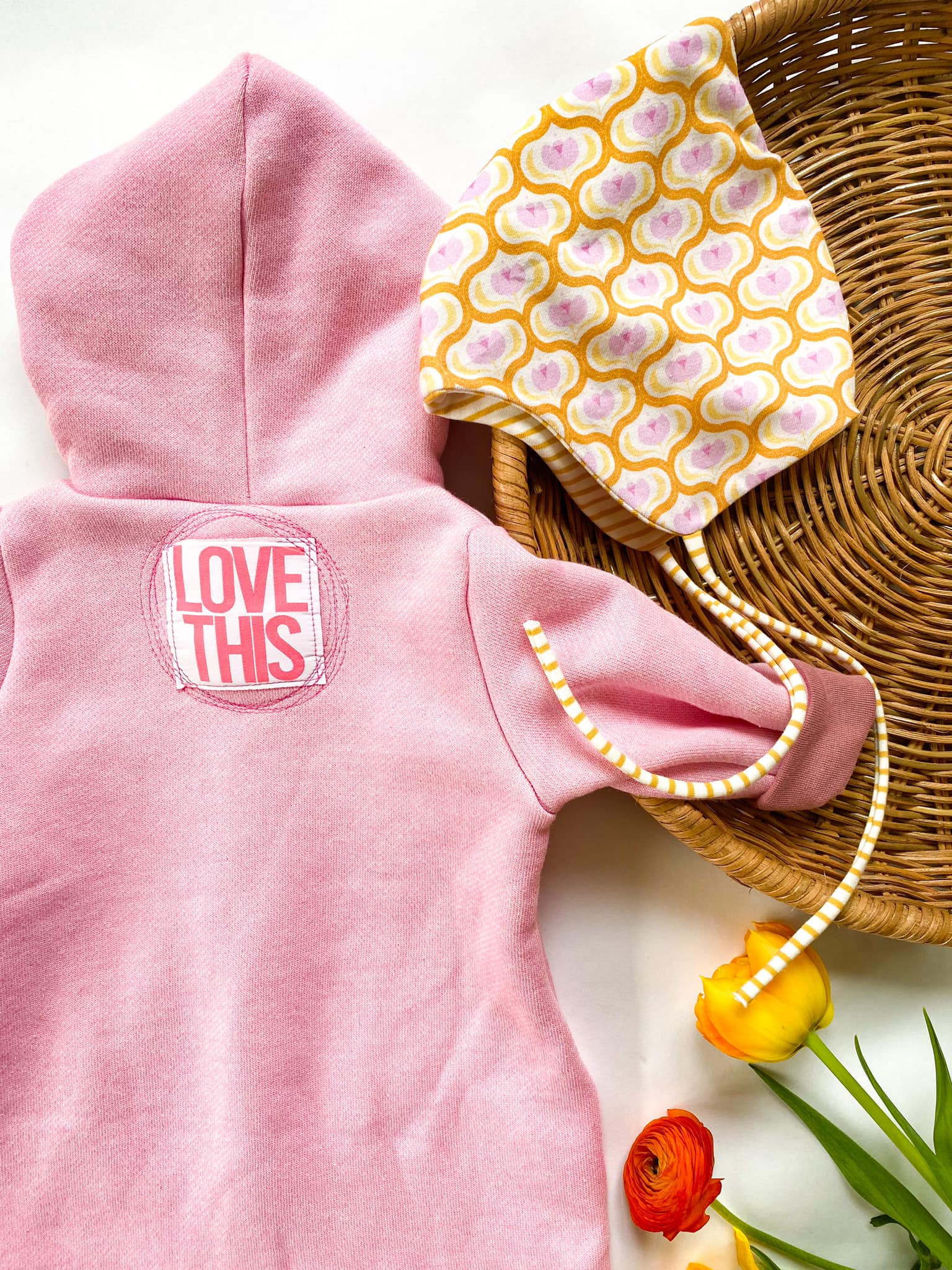 Bio Webware Stoff  -  Blumenliebe  - LisaSanders, Floral & Blumen, orange, Frühling, Sommer, Ornamente, 100% Bio-Baumwolle