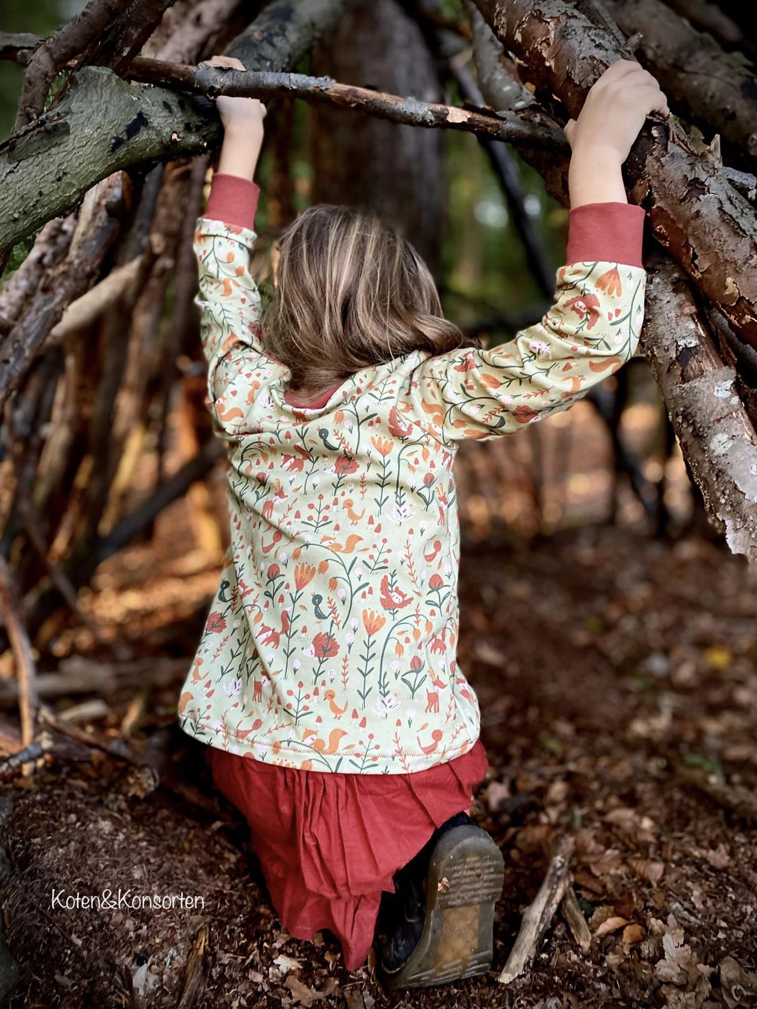 Bio Webware Stoff - Cute Wood - Bora, Blätter & Ranken, grün, Tiere, Wald, 100% Bio-Baumwolle Bio Webware Stoff - Cute Wood - Bora, Blätter & Ranken, grün, Tiere, Wald, 100% Bio-Baumwolle