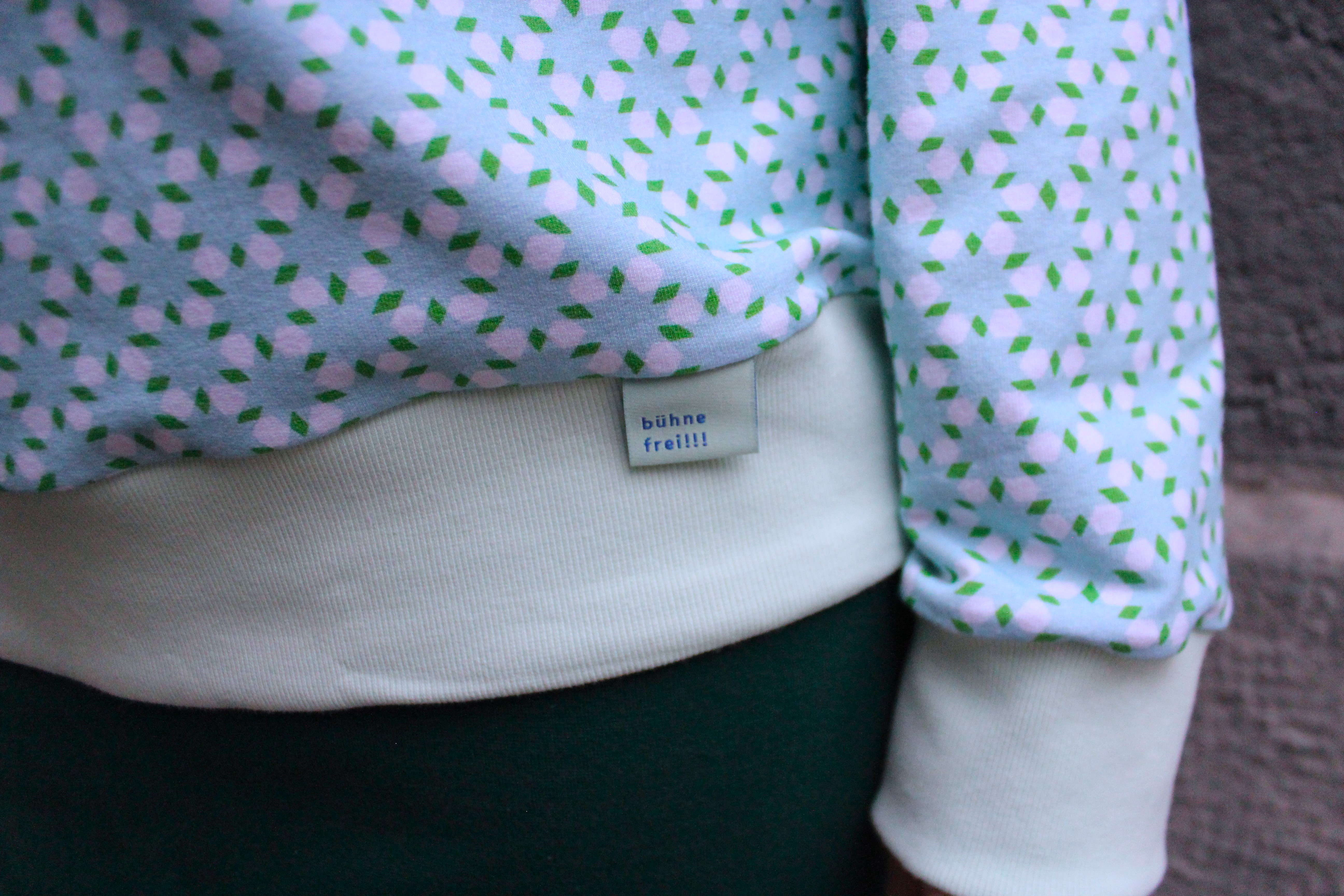 Organic fabric  - Bunter Winterspaß Sterne blue