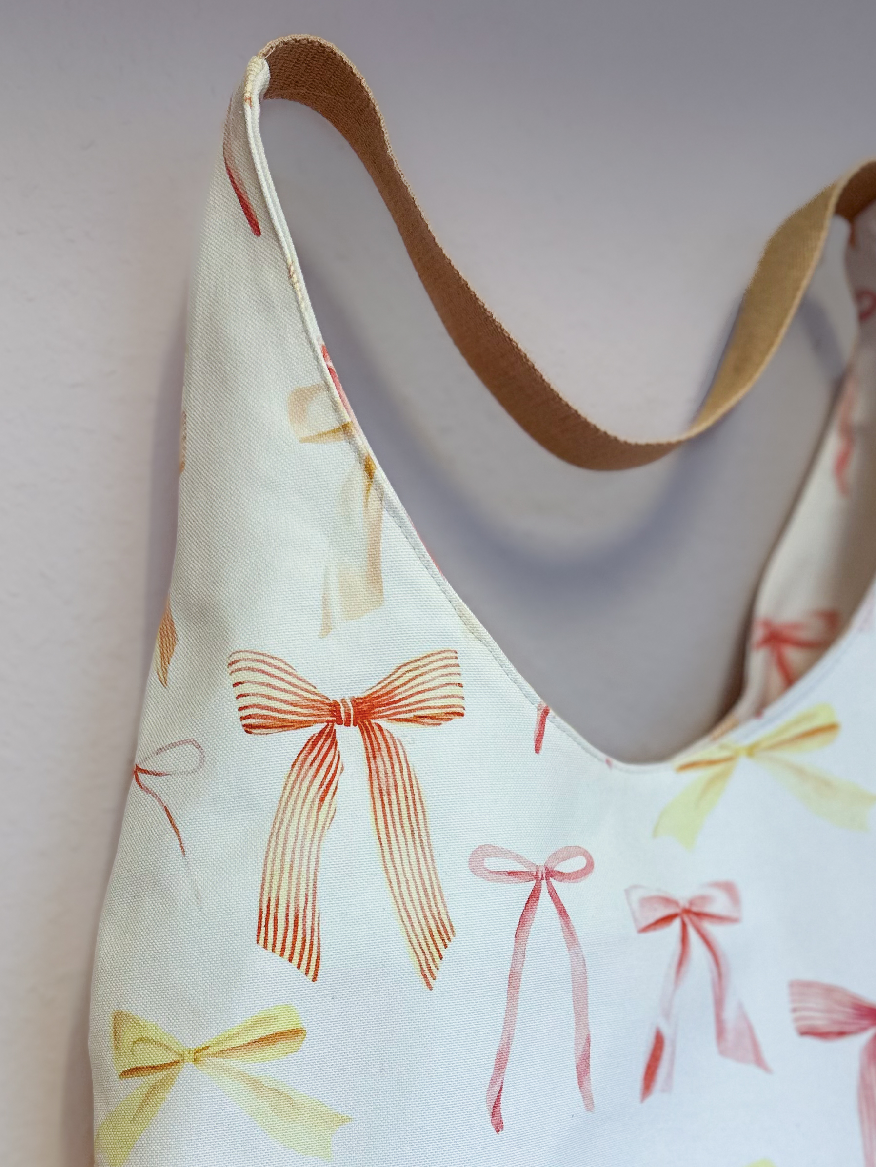 Organic fabric - Bows creme