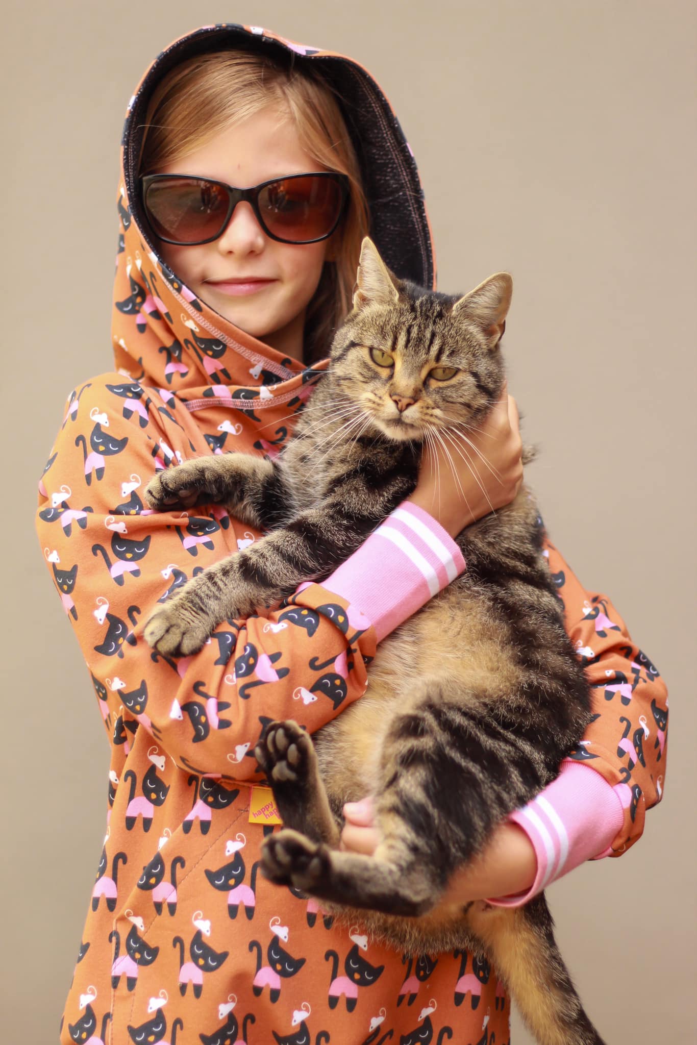 Bio Webware Stoff  -  Miezemaus  - Fummelhummel, braun, Tiere, kupfer/rost, 100% Bio-Baumwolle