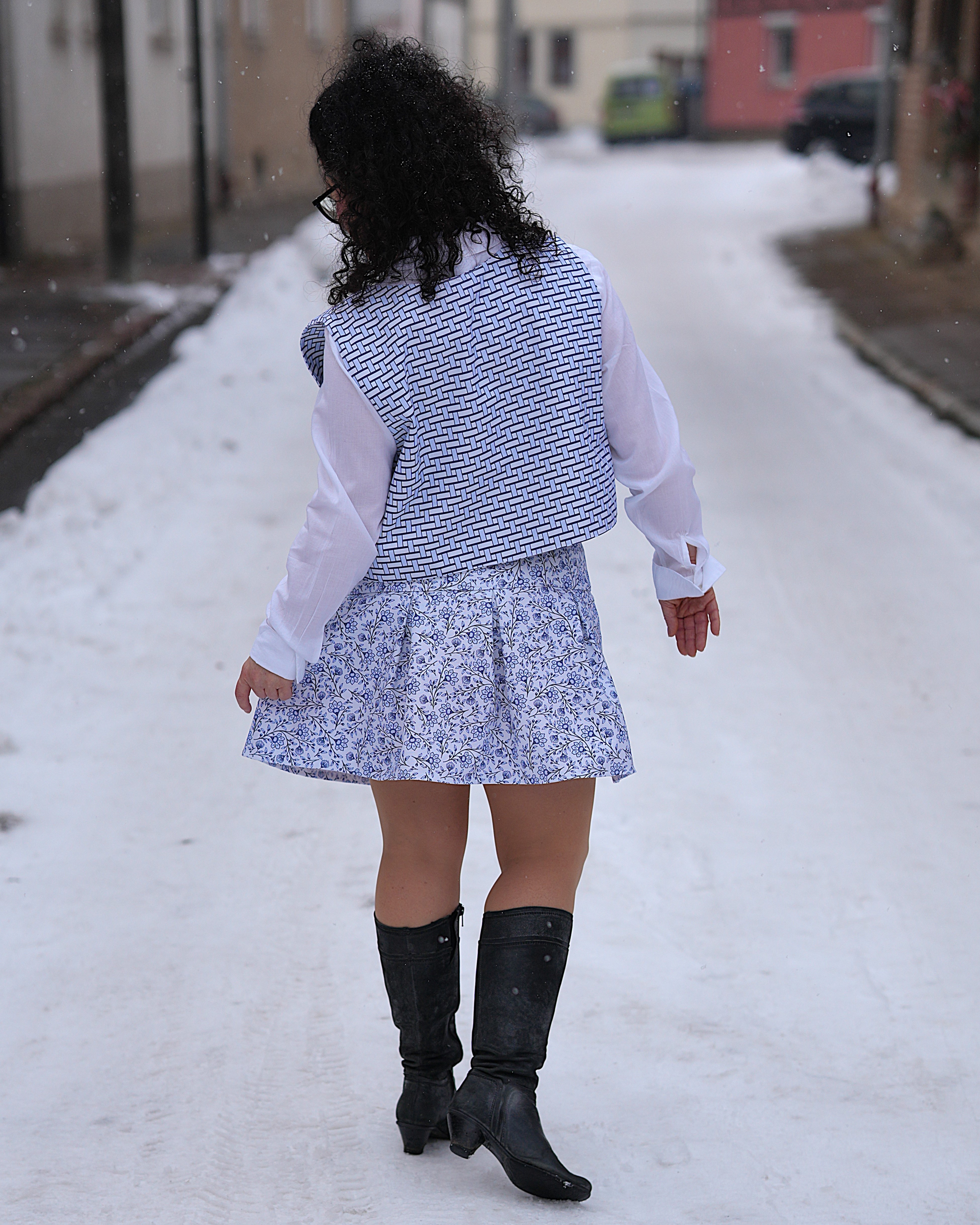 Bio Stoff  - Paisley Garden Flowers Blue