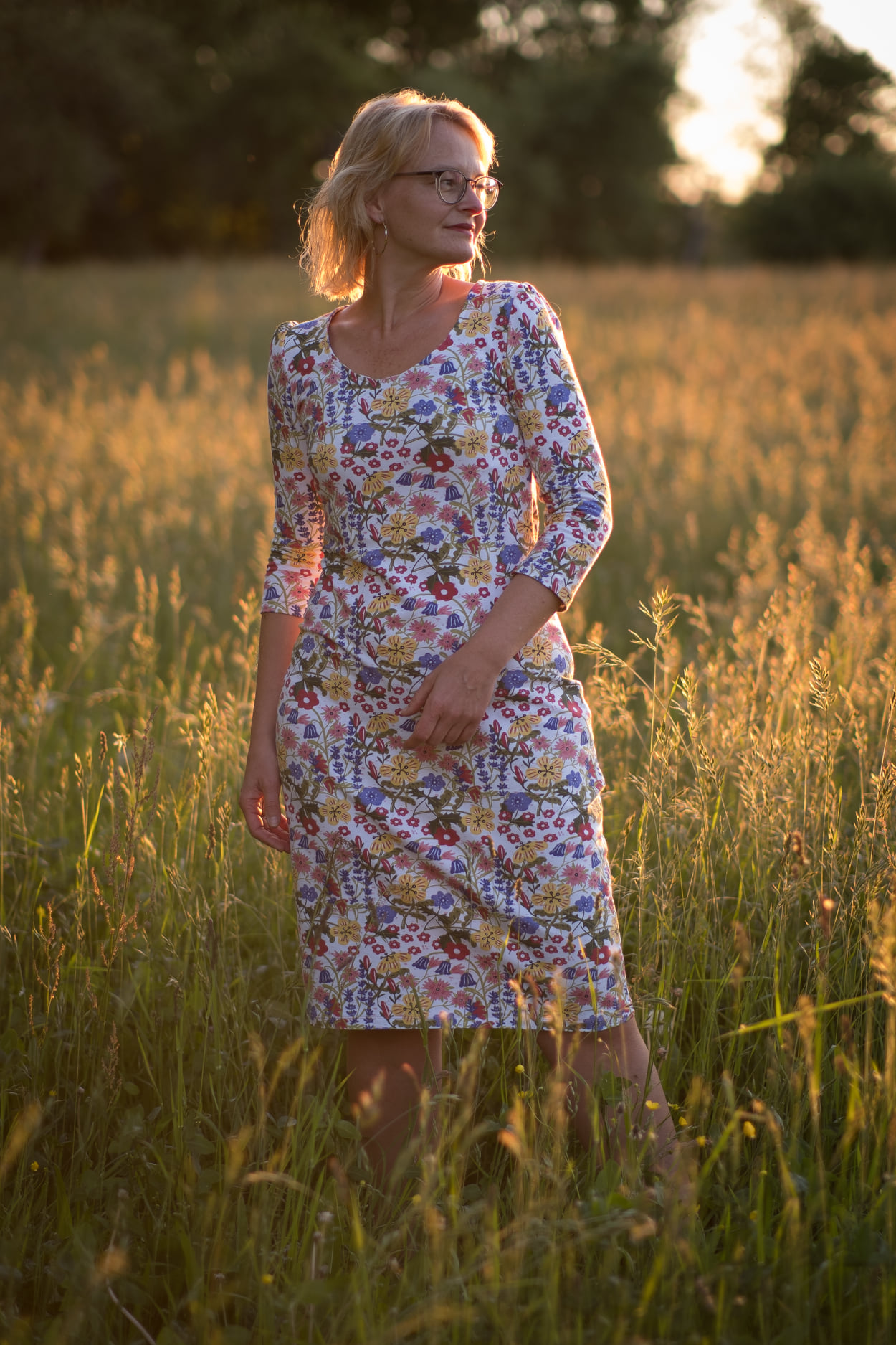Bio Webware Stoff  -  Flowermeadow  - Bora, Floral & Blumen, Sommer, Frühling, bunt, weiß, 100% Bio-Baumwolle