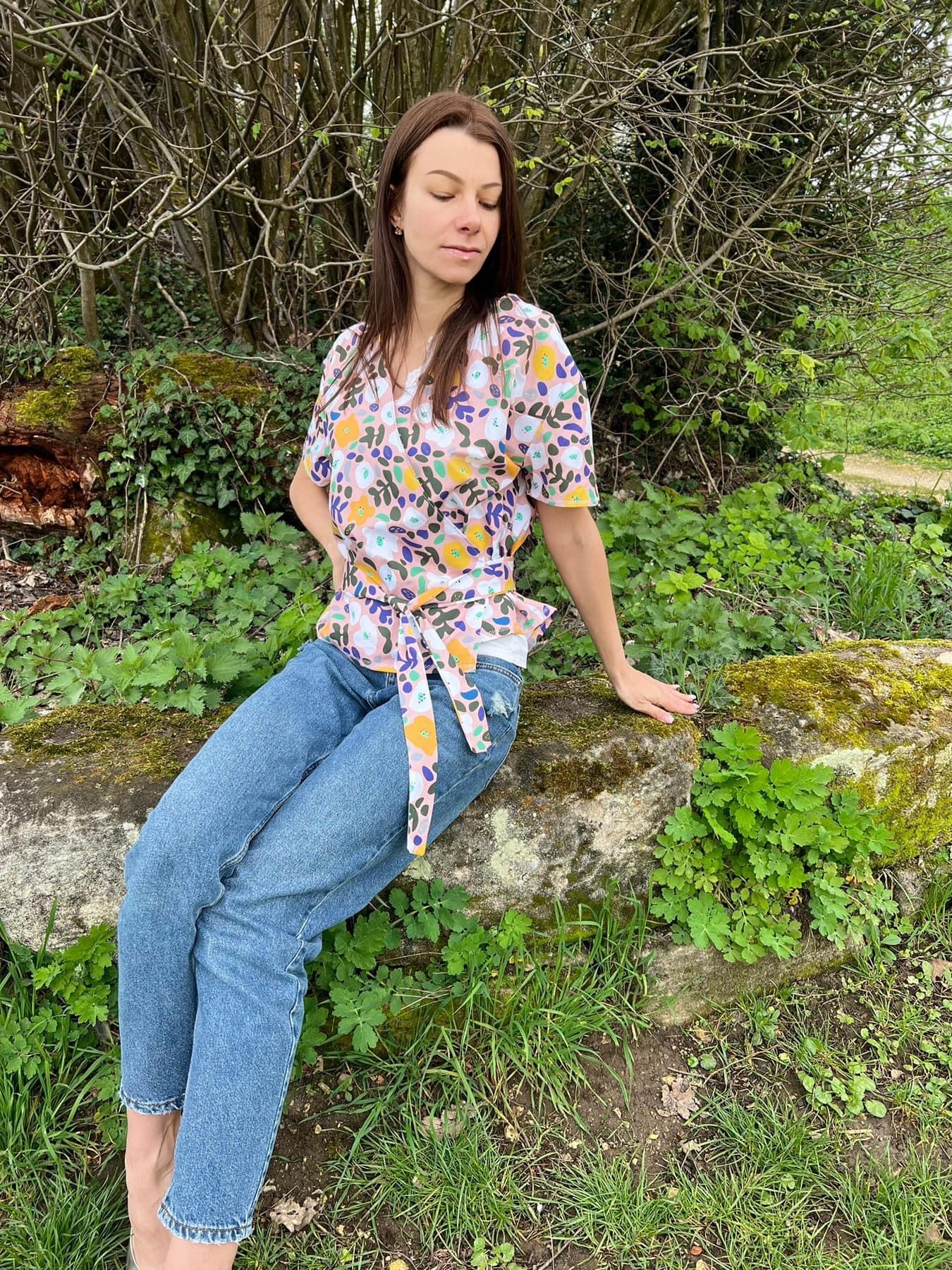 Bio Summersweat Stoff - Floral Shapes - Annick, Frühling, Floral & Blumen, beige, Breite 150 cm Bio Summersweat Stoff - Floral Shapes - Annick, Frühling, Floral & Blumen, beige, Breite 150 cm