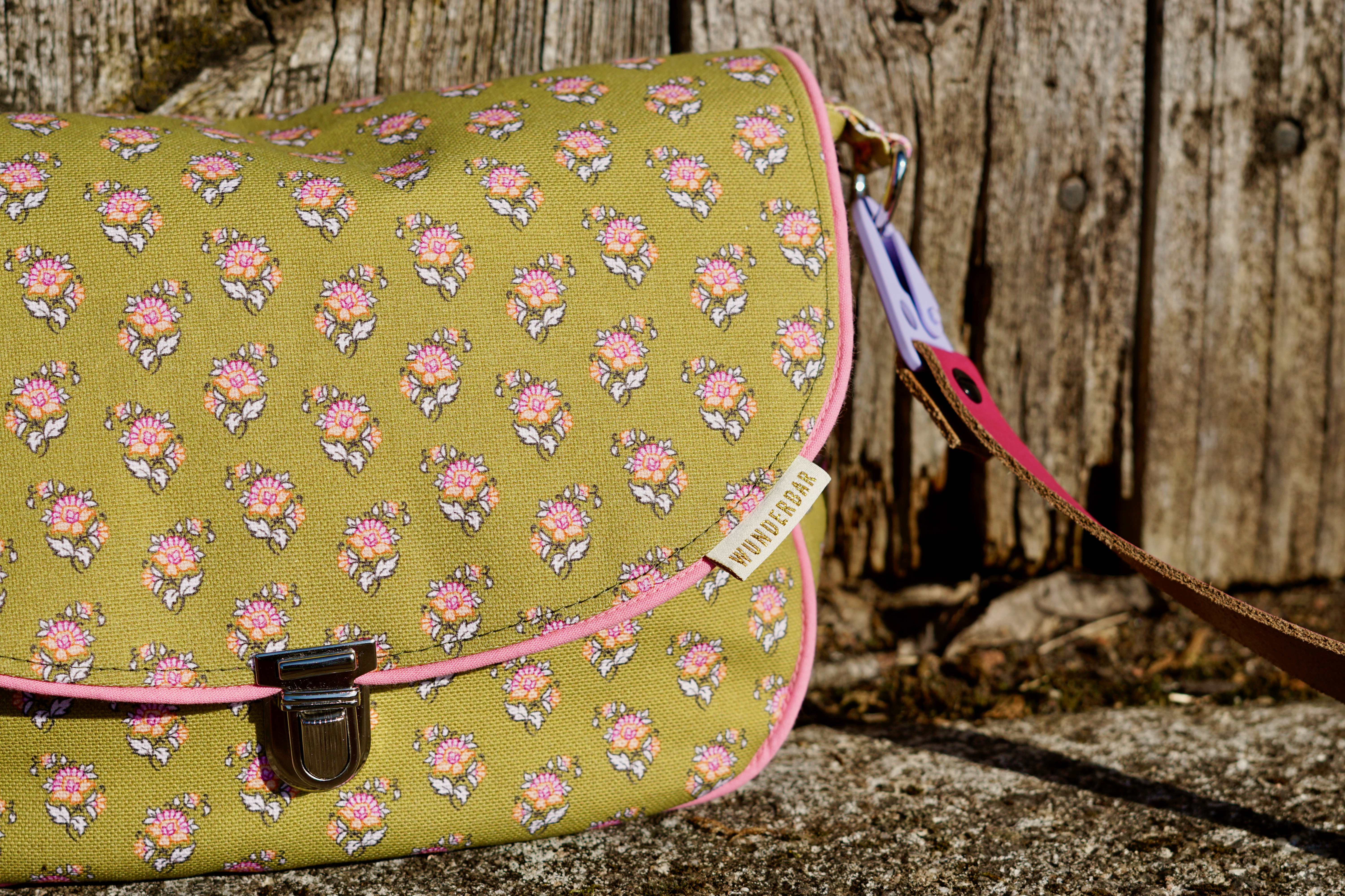 Bio Stoff  - Frühlingsfolklore Kleines Bouquet