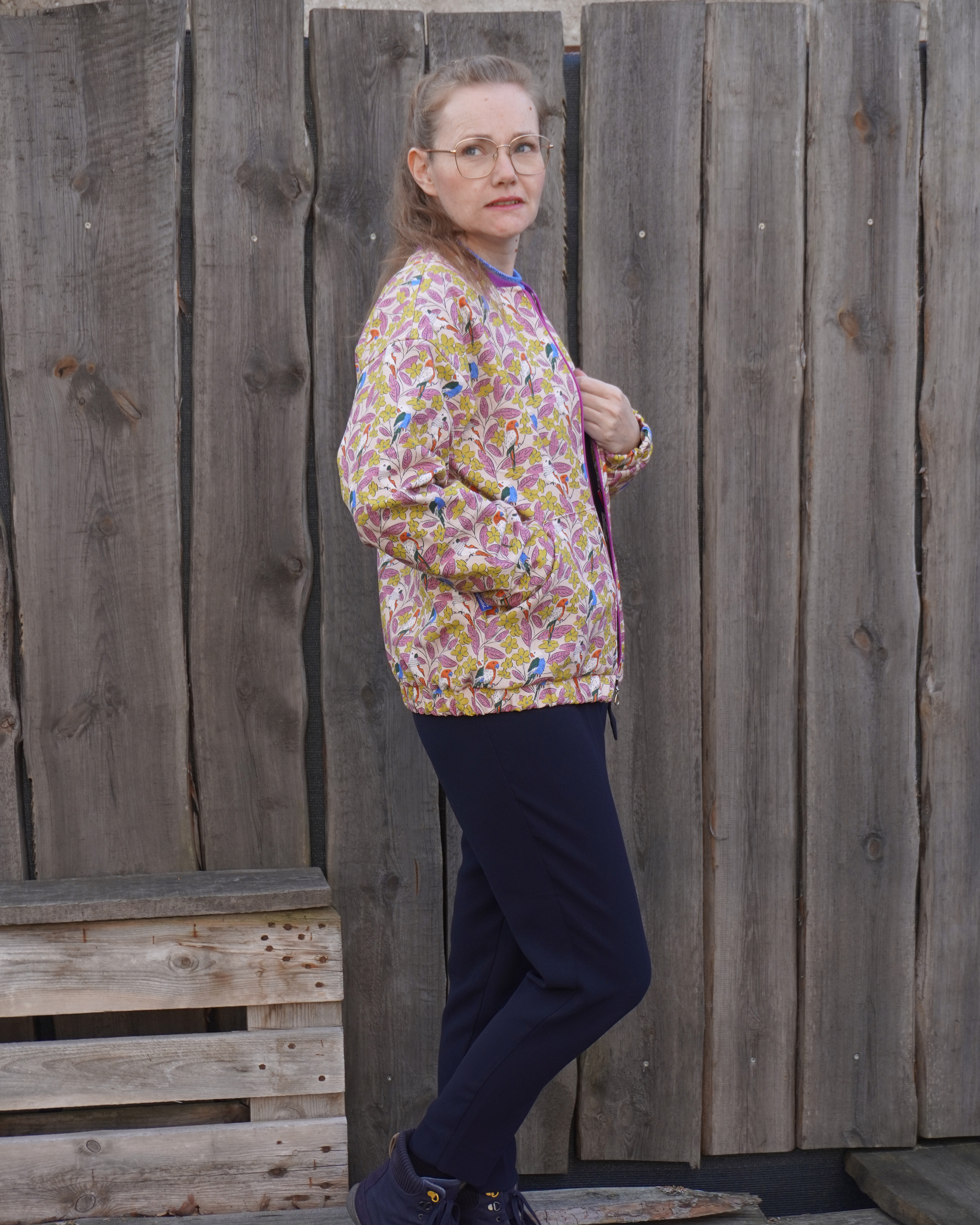 Organic fabric  -  Parrot Paradise